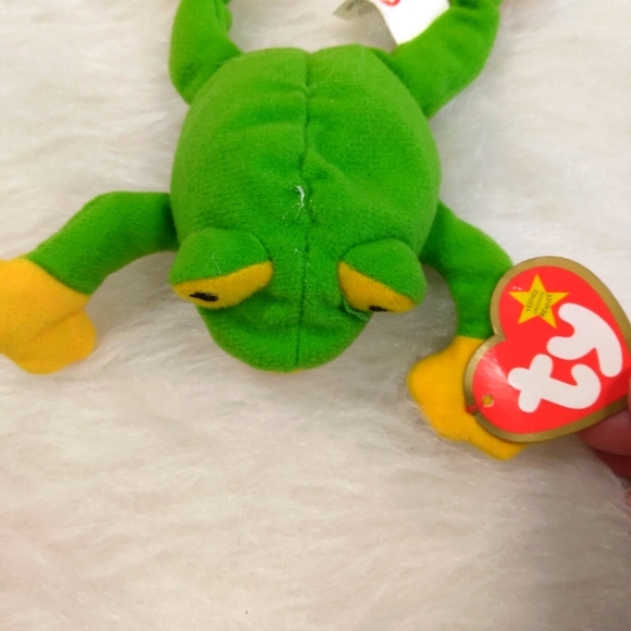 Teeny Beanie Babies Smoochy the Frog - Picture 1 of 3